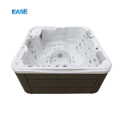 Nhà tắm spa ngoài trời màu trắng Acrylic Spa Balboa System 54 Tổng số máy bay phản lực