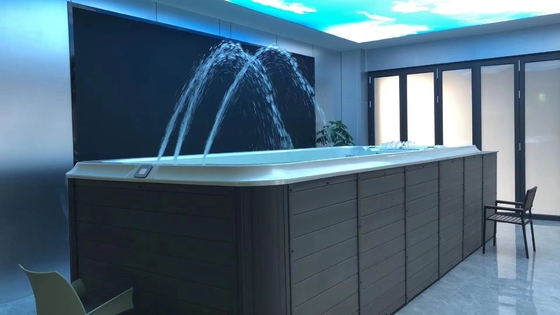 Bể bơi ngoài trời Bể bơi spa tự động cho khu vườn 5 mét Bể bơi không kết thúc Bể bơi spa nước nóng với chức năng massage