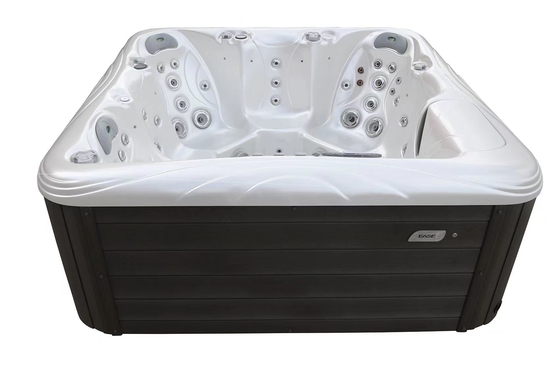 Cải thiện bộ sưu tập spa của bạn với bồn tắm nước nóng và hồ bơi spa 6 người