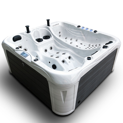 Khu vườn sang trọng cho 4 người Massage Bồn tắm nước nóng Spa Bồn tắm tạo sóng có Bluetooth